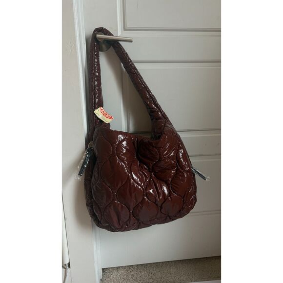 Free People FP Movement Surplus Shine Carryall Bag Burgundy Red - Picture 2 of 3